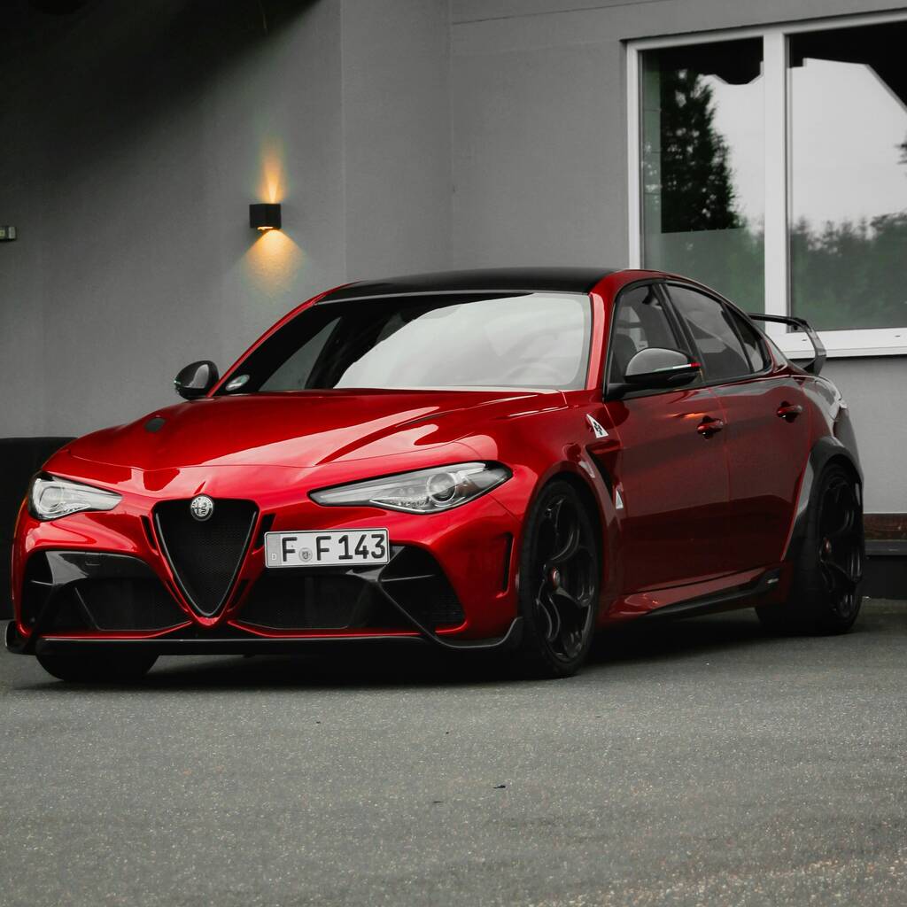 Sunshade for Alfa Romeo Giulia 952 (2016-2024) by WeatherTech