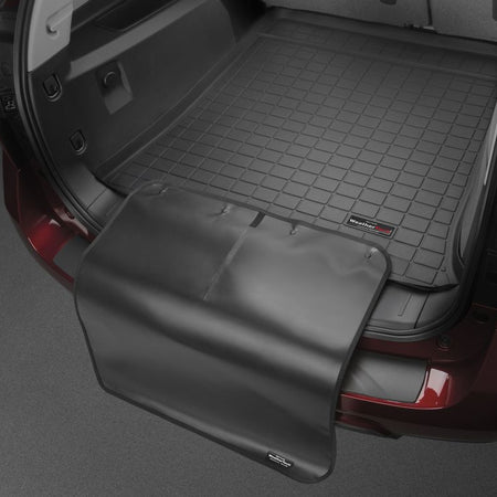 Tapis de coffre Sur Mesure pour Mercedes-Benz Classe A W175 à hayon, avec protection de pare-chocs, en noir, de la marque WeatherTech