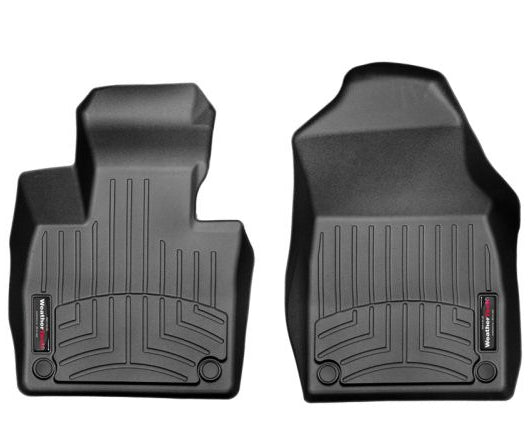 Tappetini su misura neri per la prima fila della Ford Kuga ST-Line, in titanio, prodotti da WeatherTech