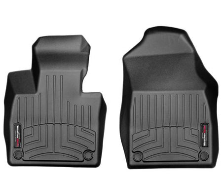 Tappetini su misura neri per la prima fila della Ford Kuga ST-Line, in titanio, prodotti da WeatherTech